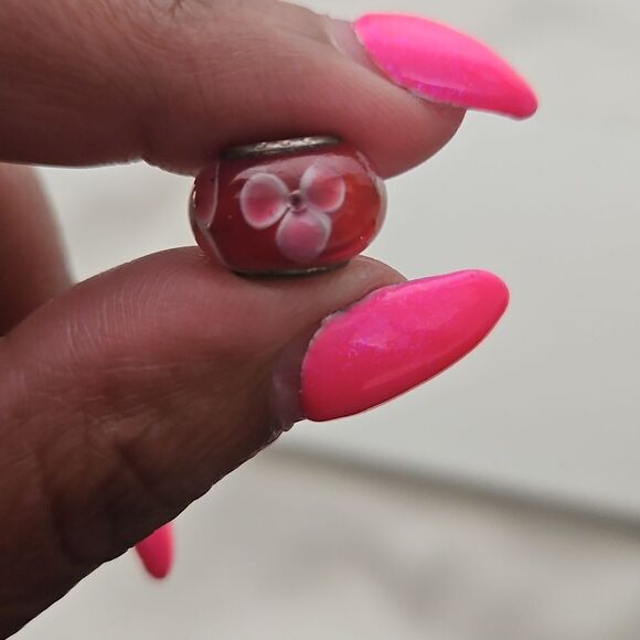 Murano Glass Flower Charm Stamped 925 Burgundy/ White - Picture 9 of 16